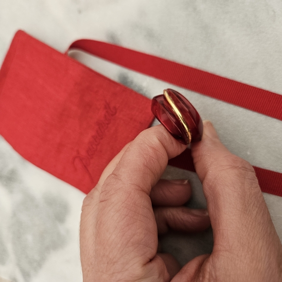 Baccarat Red and Gold Ring Jewelry - Picture 6 of 6